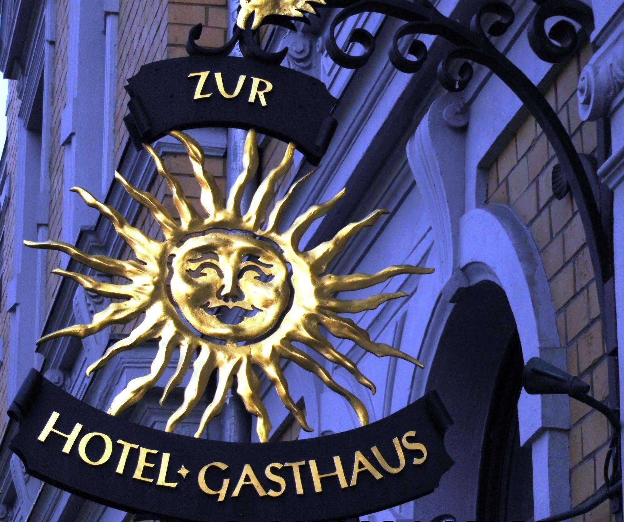 Hotel Zur Sonne Веймар Экстерьер фото